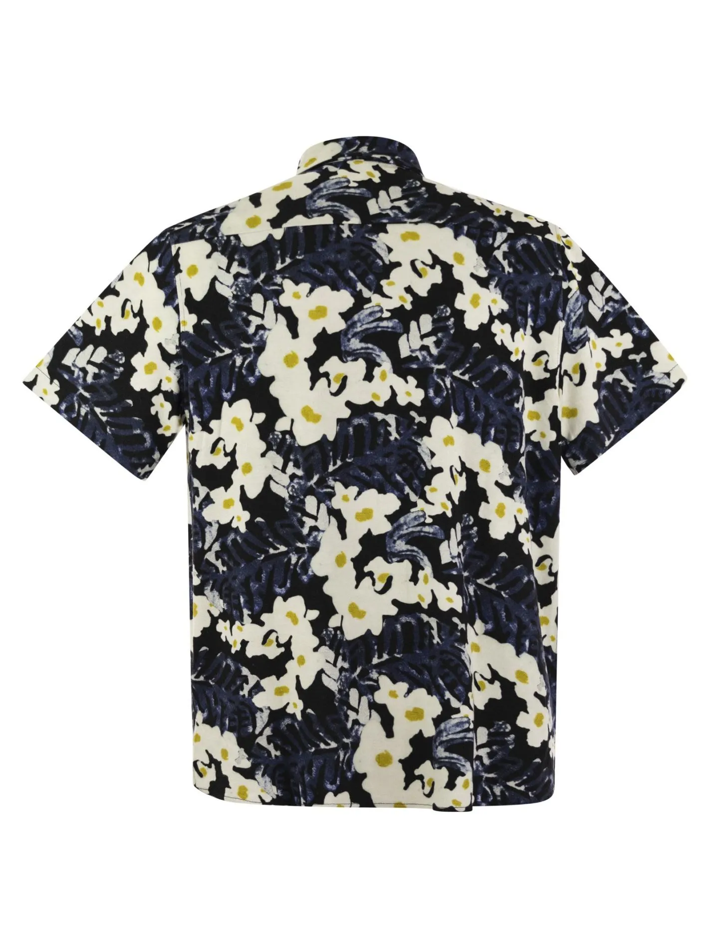 Flowered short-sleeved shirt