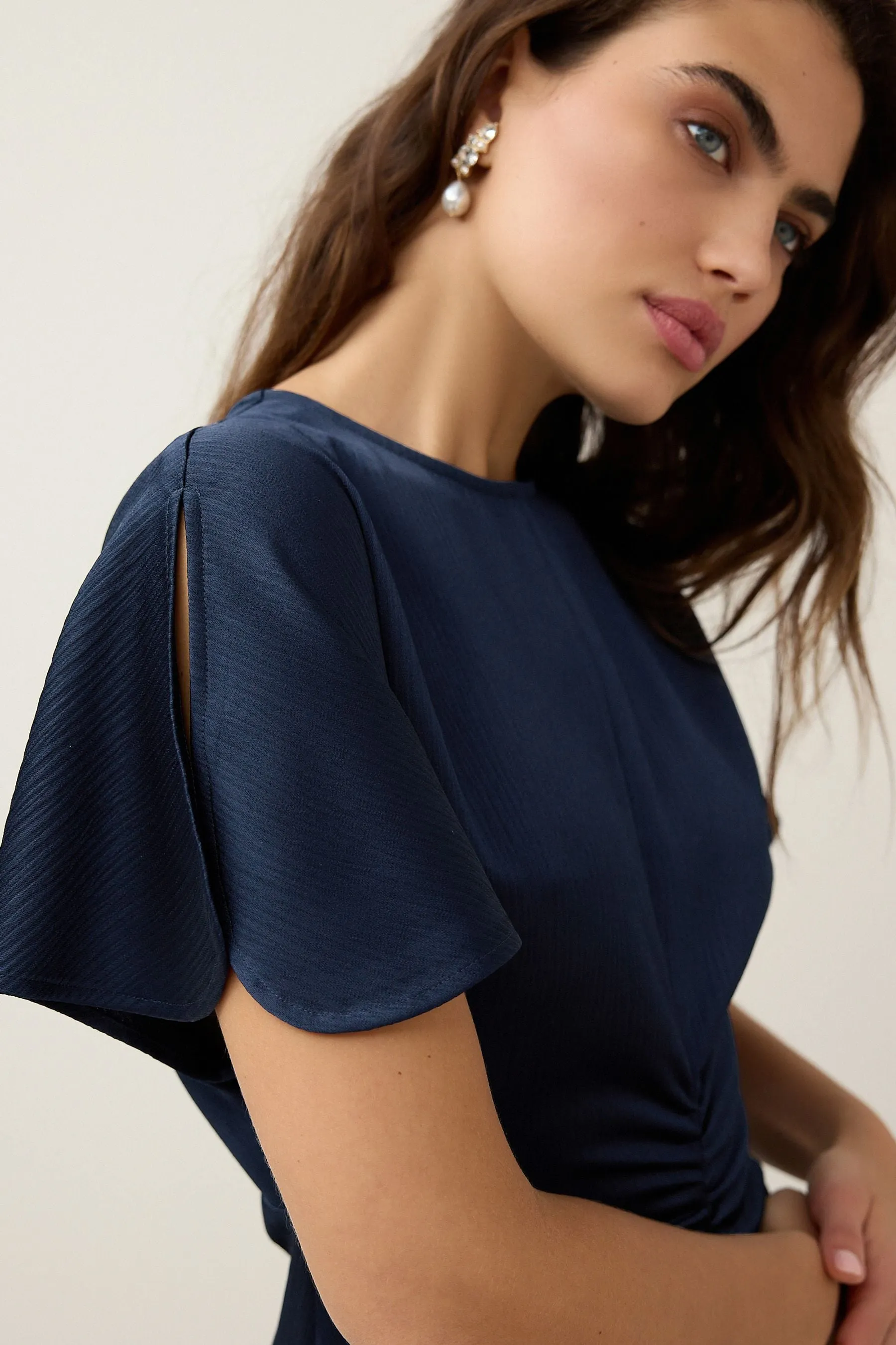 Navy  - Abito stropicciato con Satin e ruches