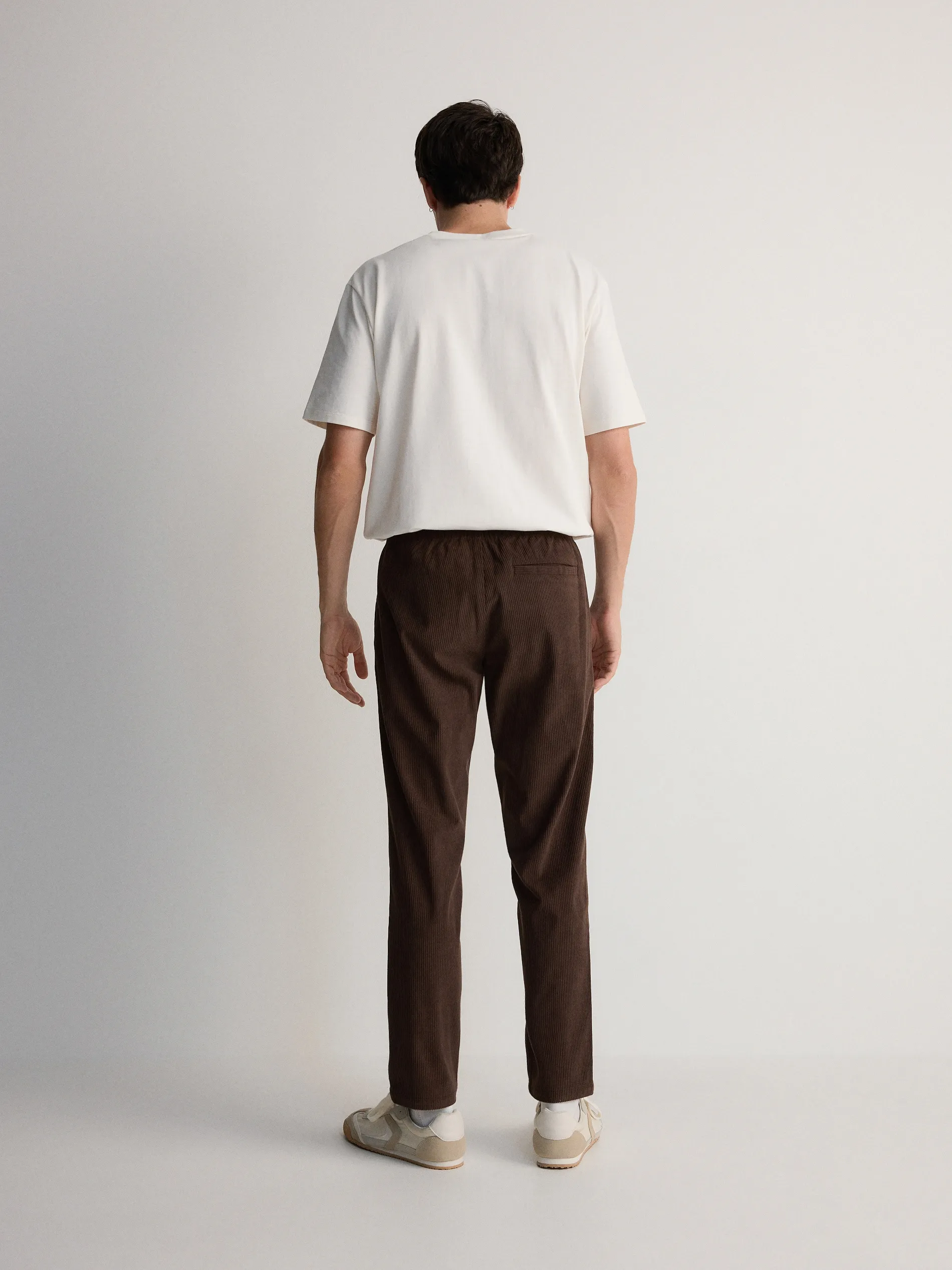 Pantaloni jogger in velluto