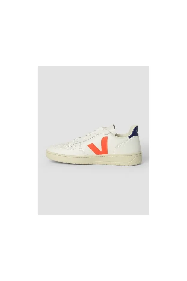 Veja V10 Sneakers in pelle ecologica